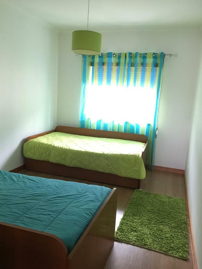 Nazare T2 Vista Mar Apartment Luaran gambar